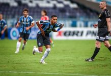 LÉO CHÚ MARCA GOLAÇO NO FIM, E GRÊMIO VENCE O 1º GRE-NAL DA TEMPORADA NA ARENA